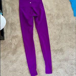 Lululemon leggings in excellent condition